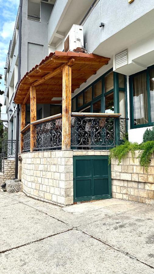 Hotel Olimpija Plus Herceg Novi Exterior foto